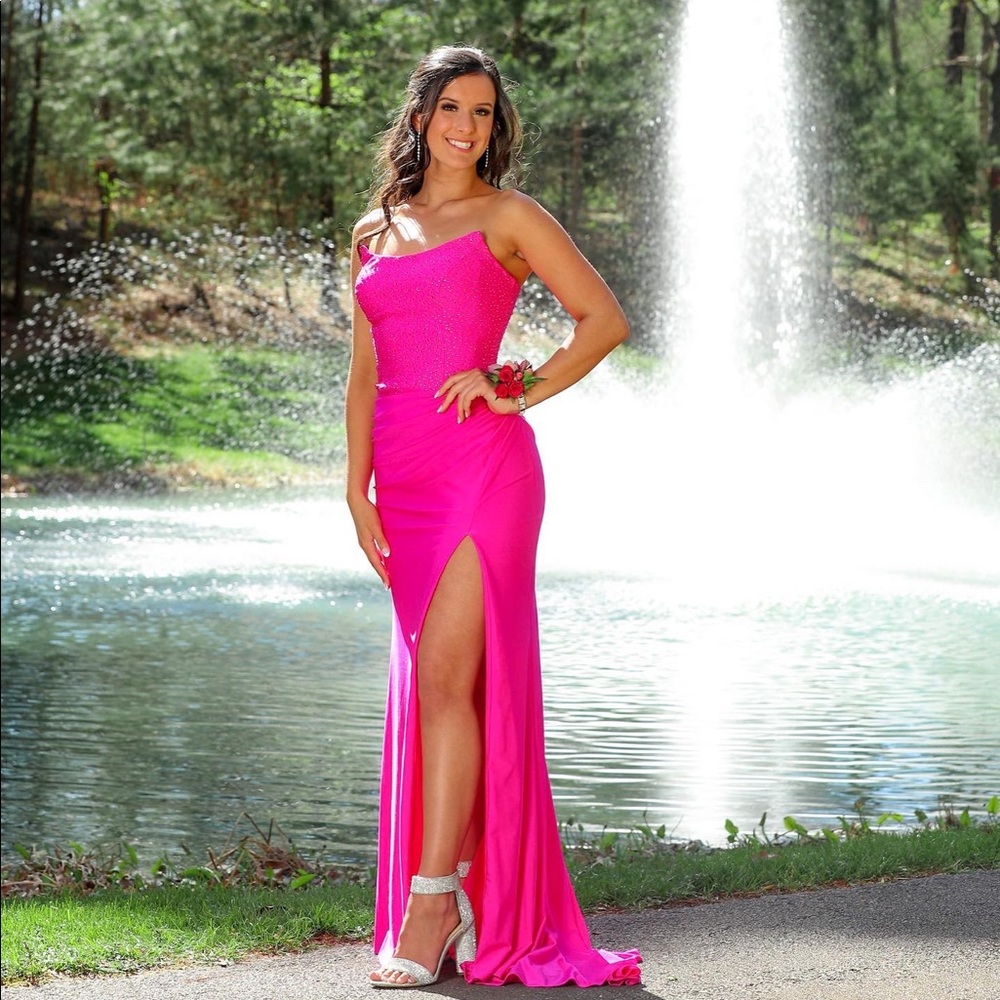 Sherri Hill Prom Dress 💖
